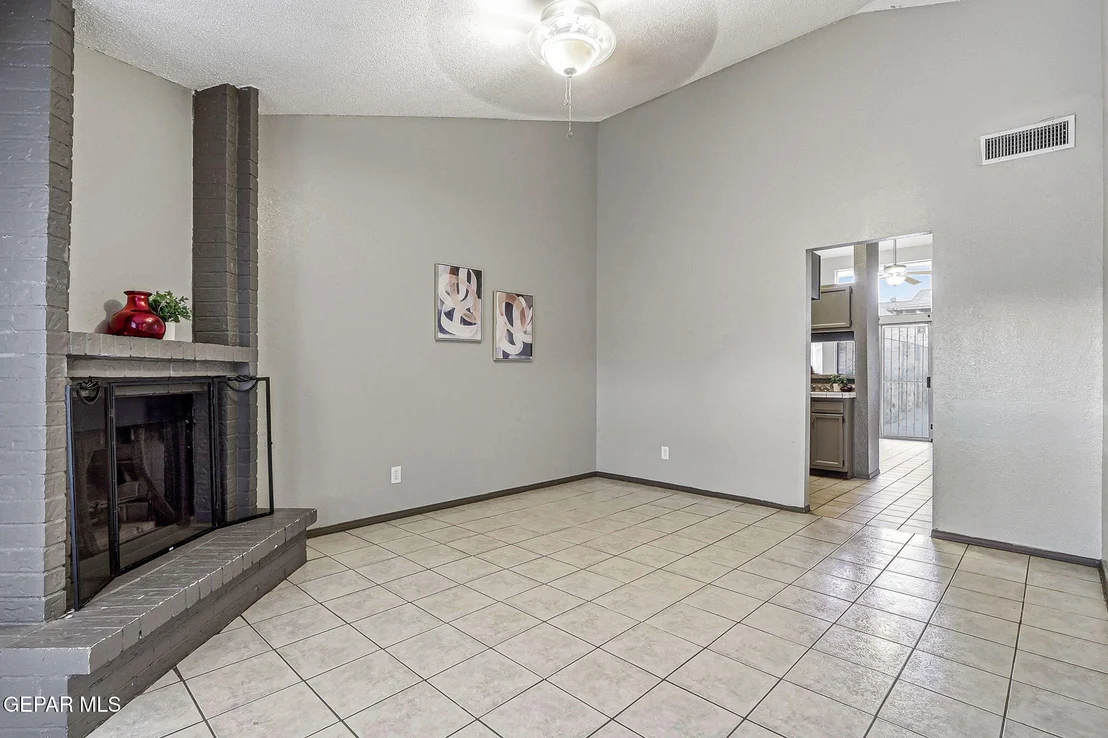 Photo of Unit A at 1514 Greg Powers Drive