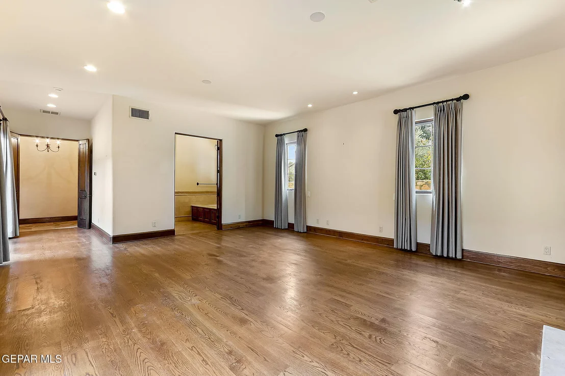 Photo of 4848 Villa Encanto