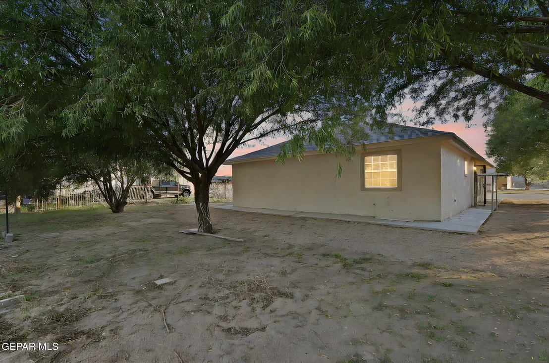 Photo of 12343 Orchard Park