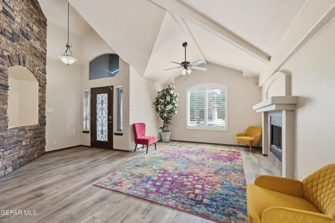 Photo of 320 Emerald Woods Street