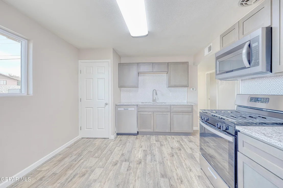 Photo of 7212 RATON Drive