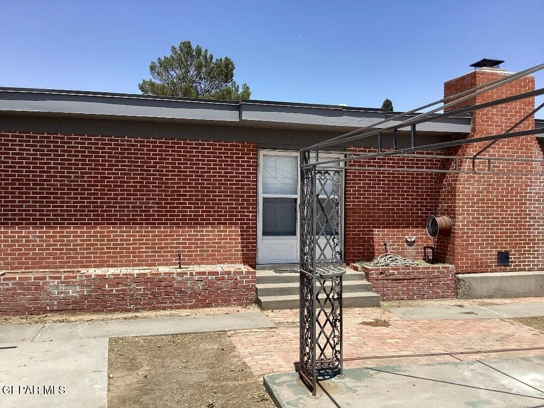 Photo of 7204 Benson Drive