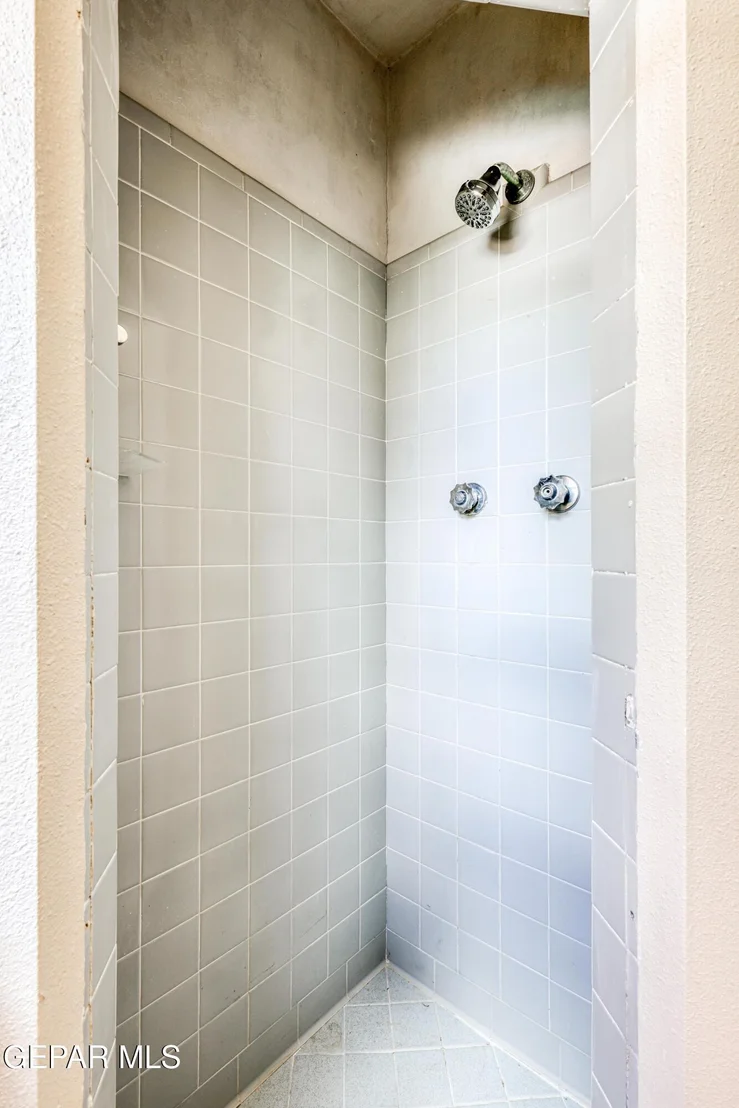 Photo of 825 Galloway Drive