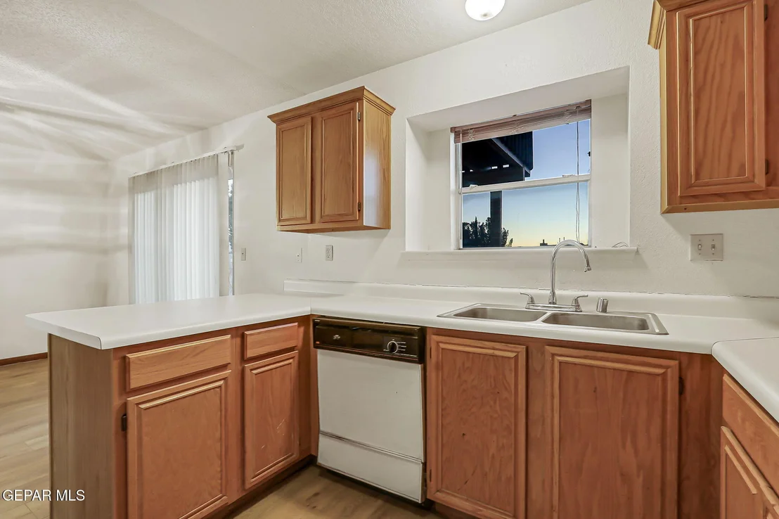 Photo of 929 Totonaca Lane