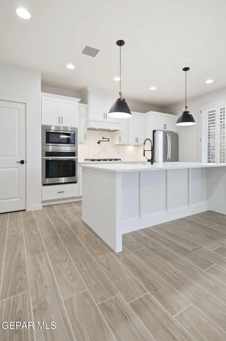 Photo of 14473 Desert Wind Drive