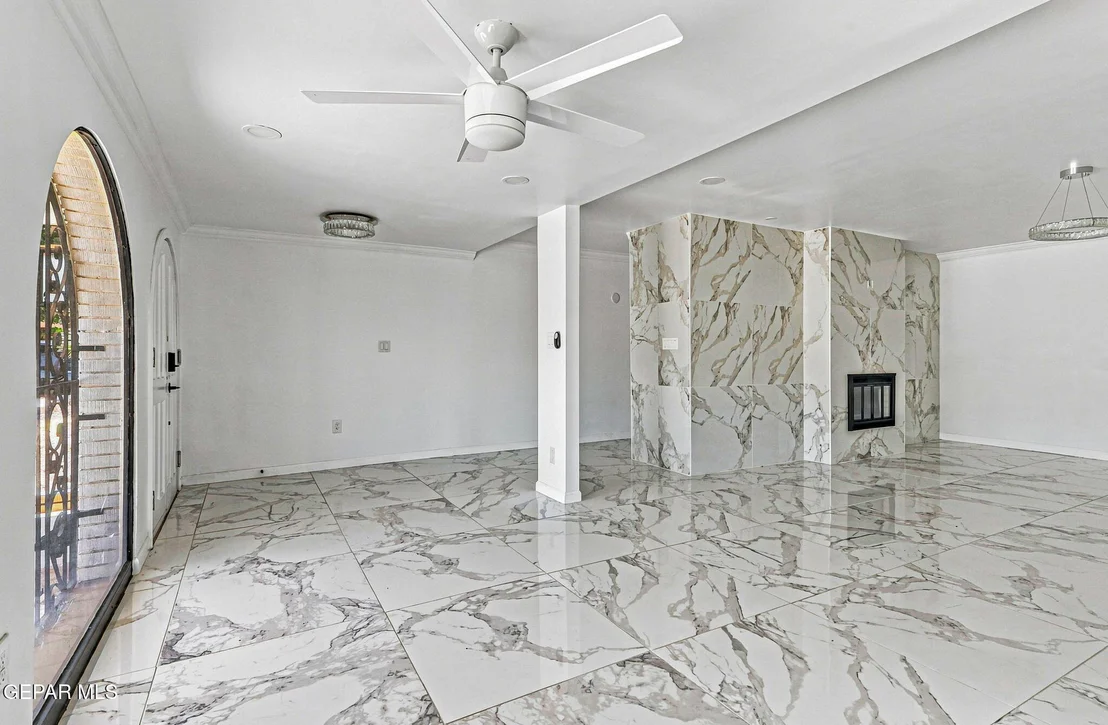 Photo of 259 Crown Point Drive