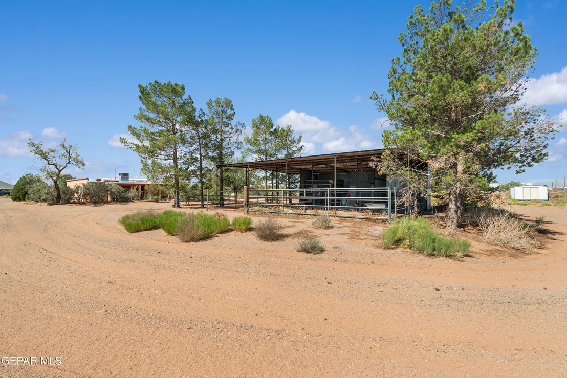 Photo of 5249 DESERT WILLOW Drive