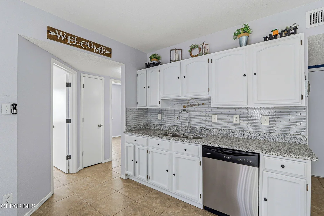 Photo of 12432 ROBERT DAVID Drive