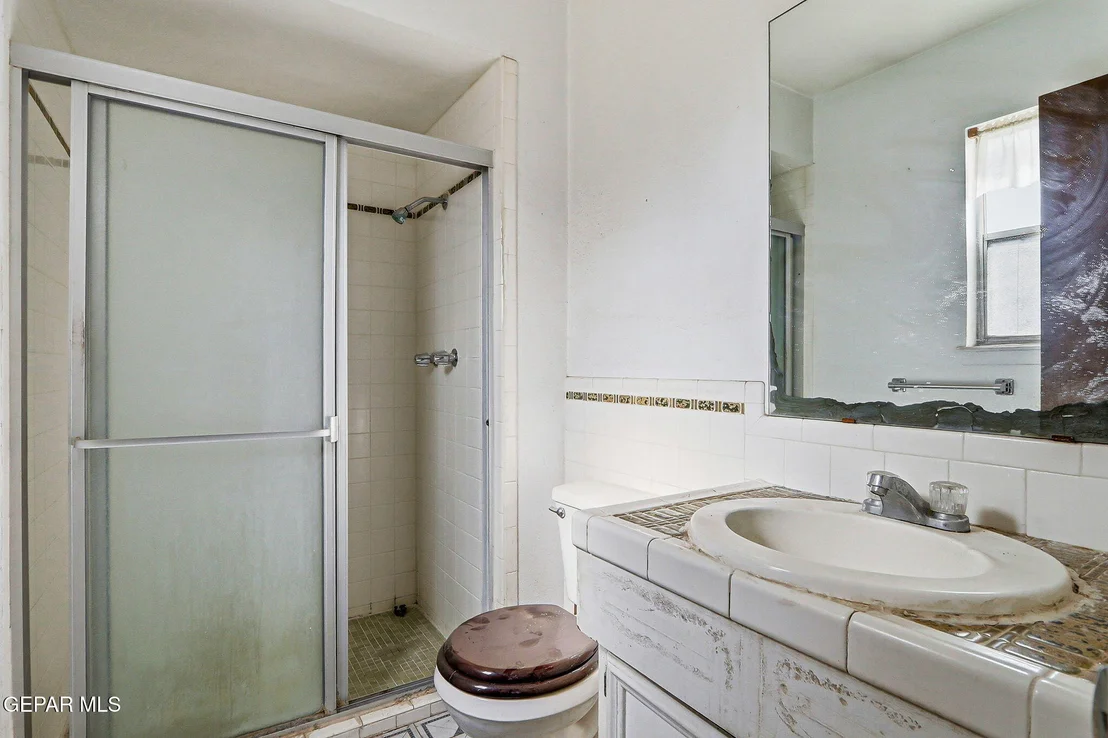 Photo of 3457 Guthrie Street