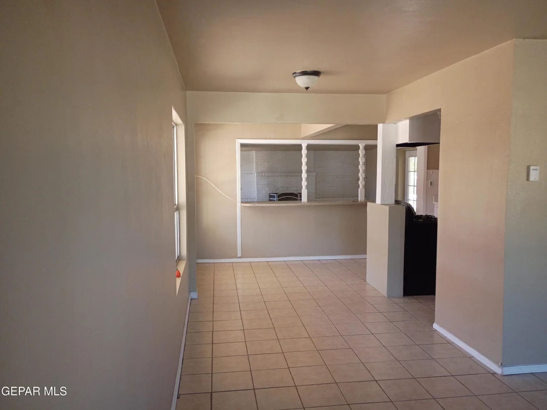 Photo of 8108 LA PALOMA Circle