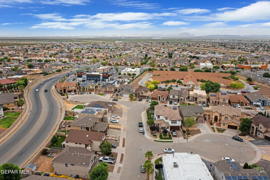 Photo of 5017 MOON RANCH Lane