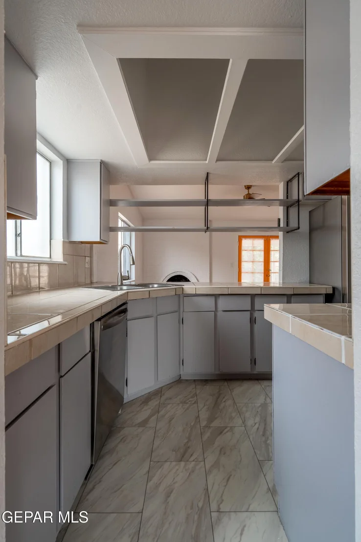 Photo of 904 Oneida Drive