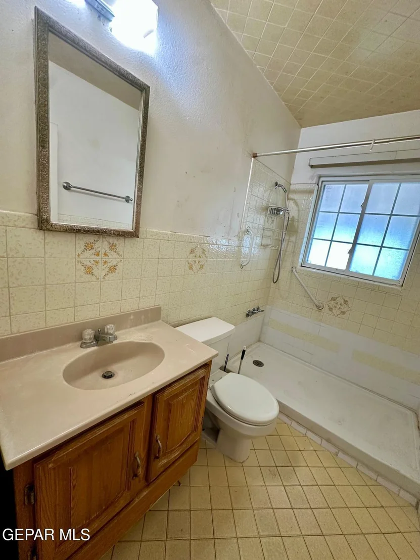 Photo of 7566 MATAMOROS Drive