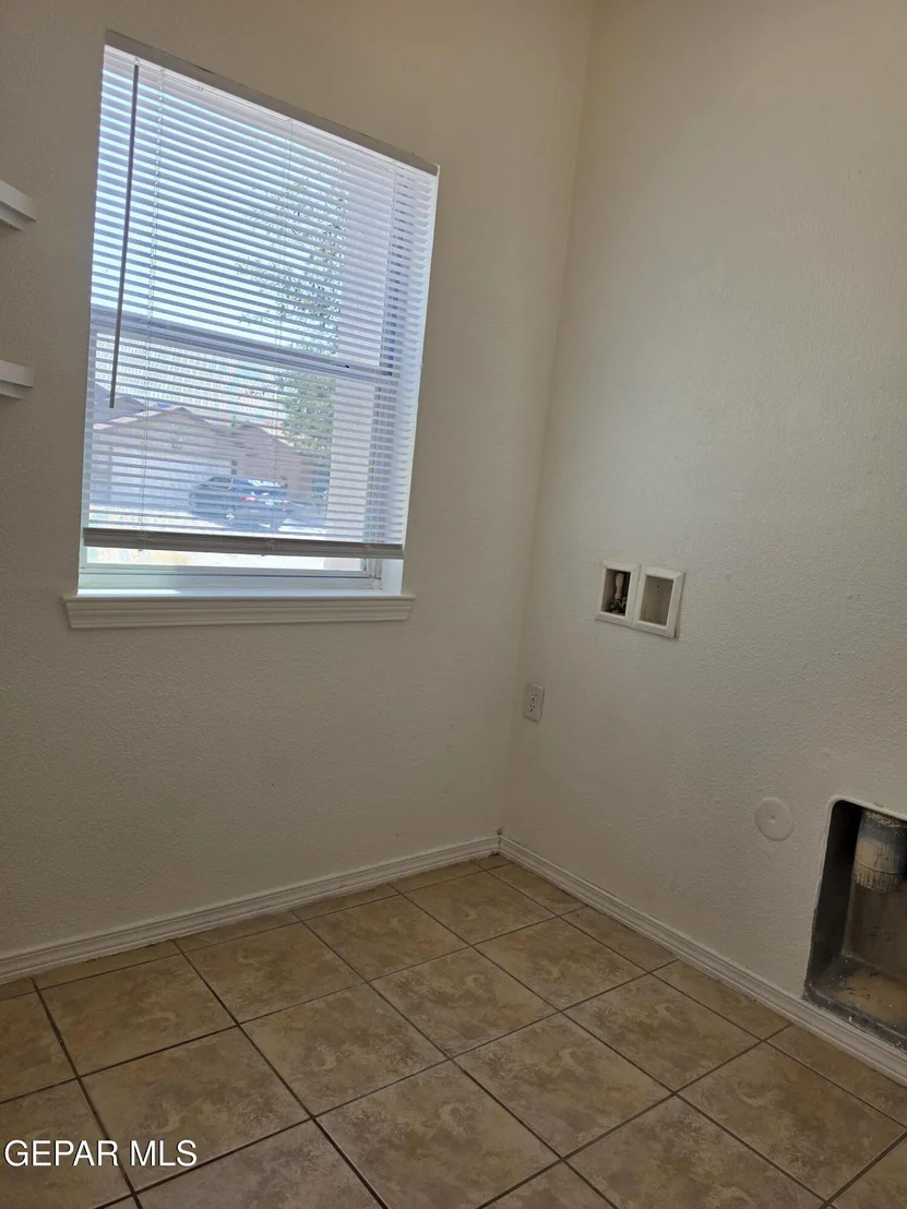 Photo of 11949 Jim Webb Drive