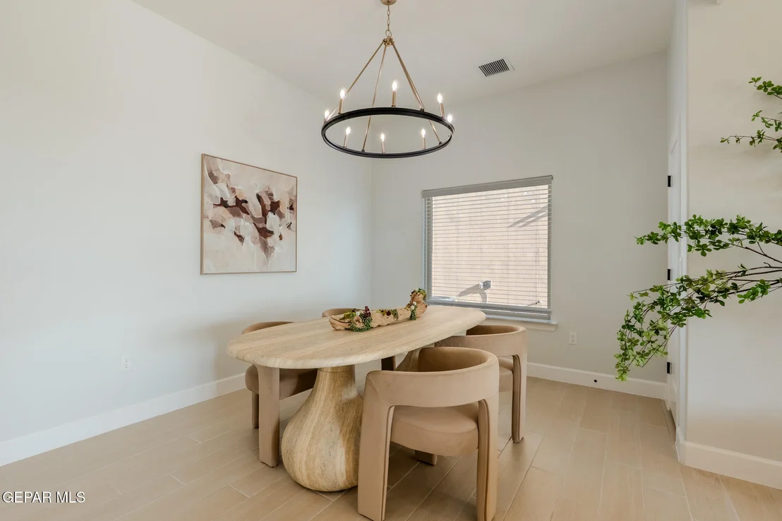 Photo of 1850 Pommel Place