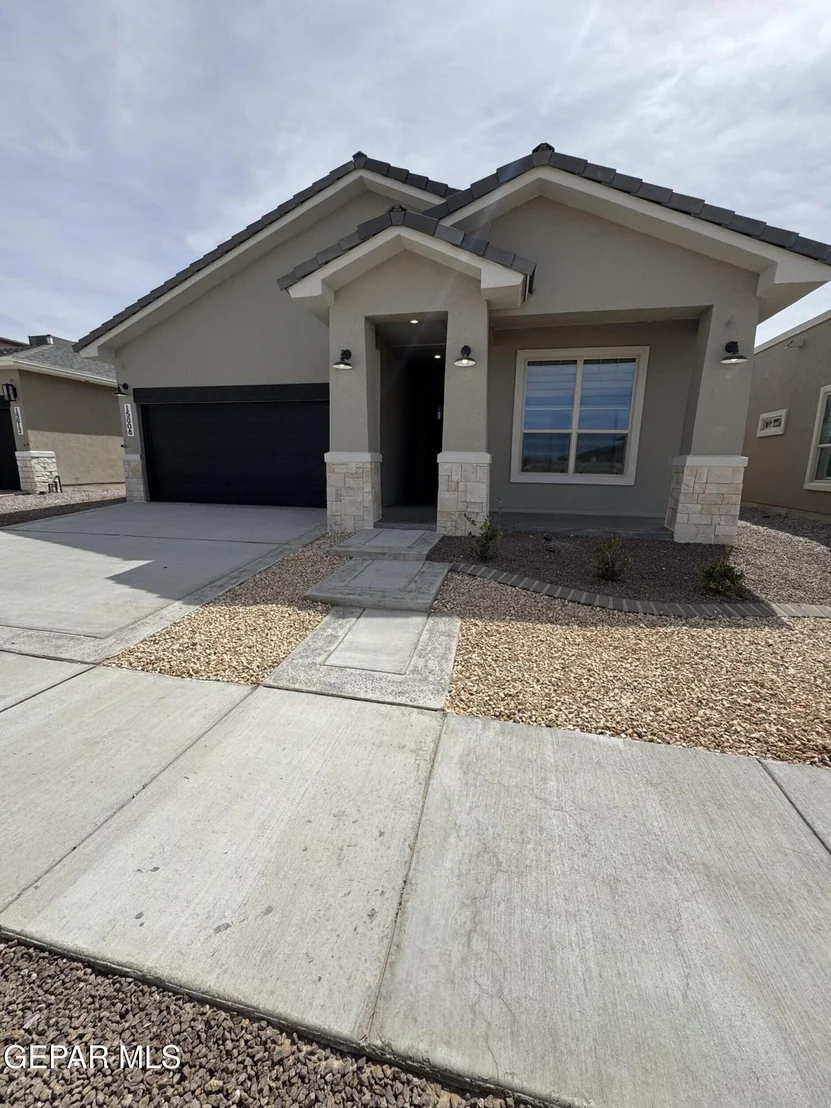 Photo of 15008 Composition Avenue