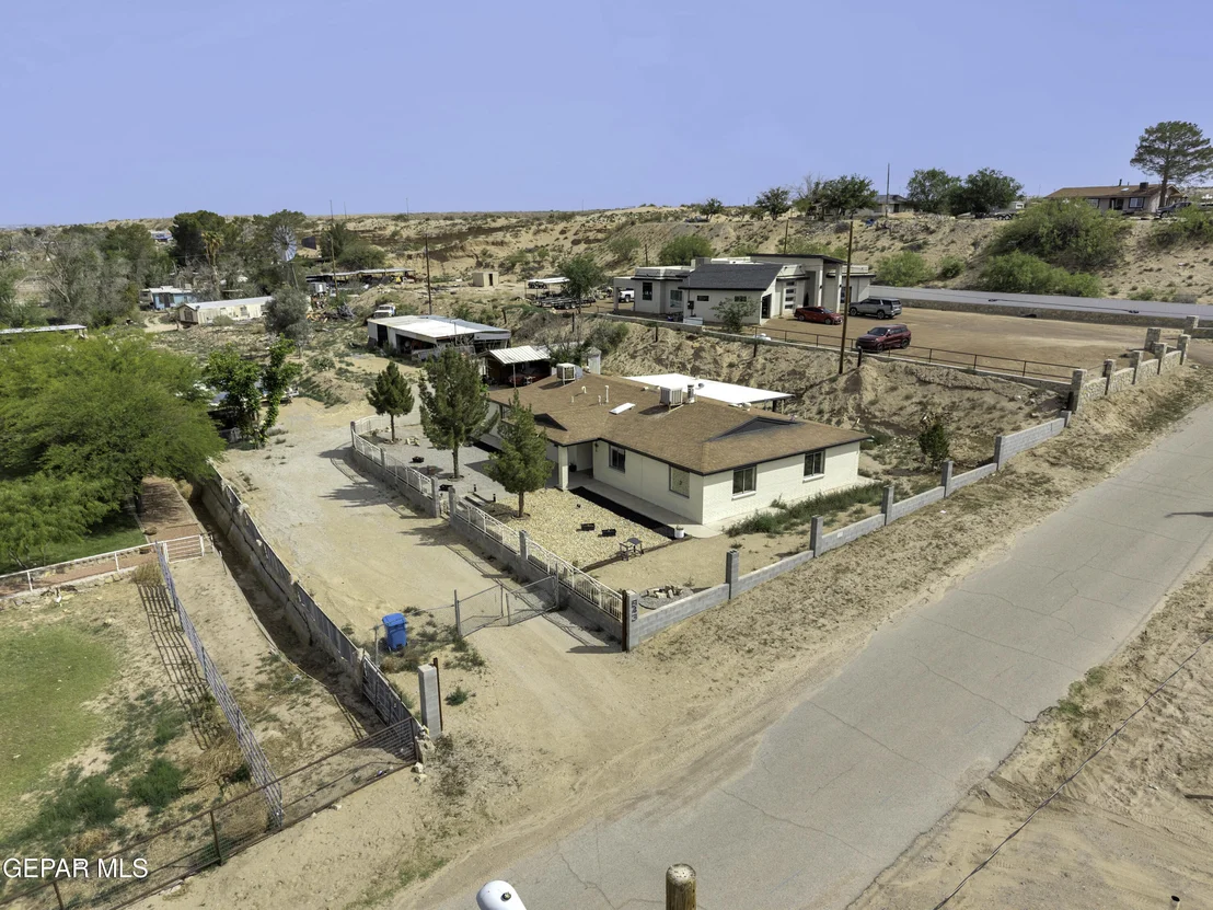 Photo of 943 Quail Mesa Drive