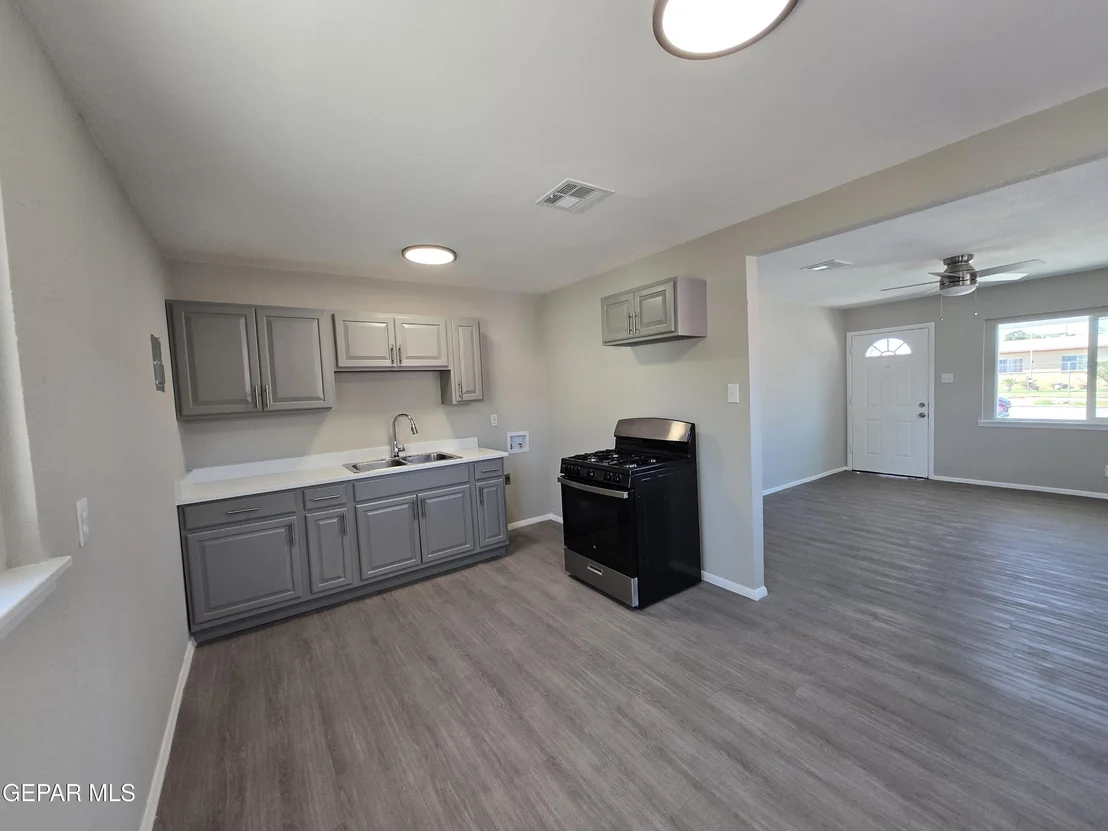 Photo of 208 ARBOR Place