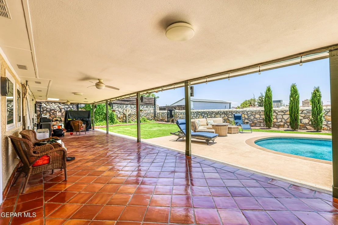 Photo of 10528 Ashridge Drive