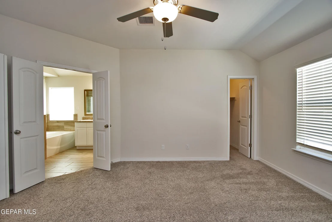 Photo of 285 PENBRIDGE Place