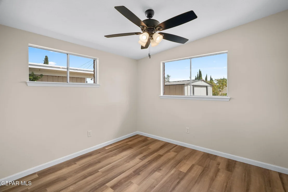 Photo of 5116 Anchorage Avenue
