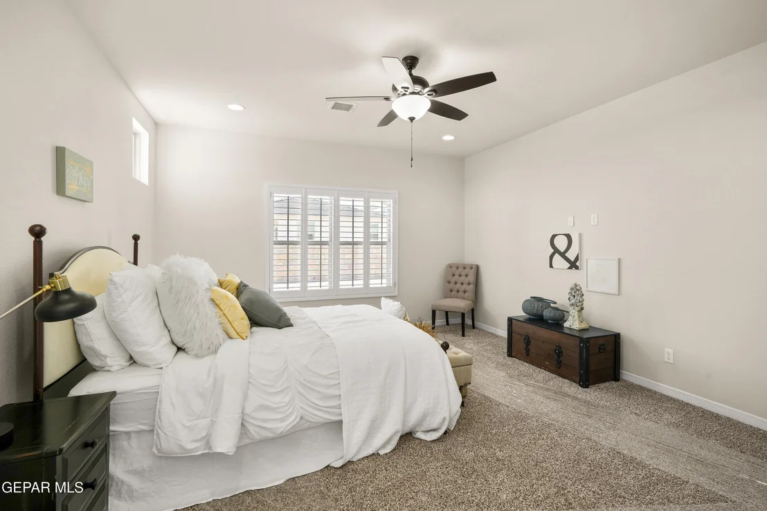 Photo of 3825 Object Place