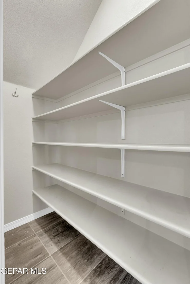 Photo of 3600 Essence Street