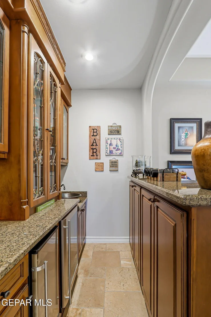 Photo of 6333 FRANKLIN TRAIL Drive