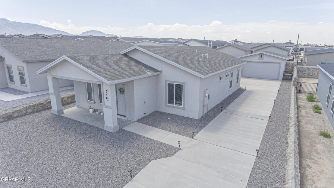 Photo of 546 Spanish Oak Drive