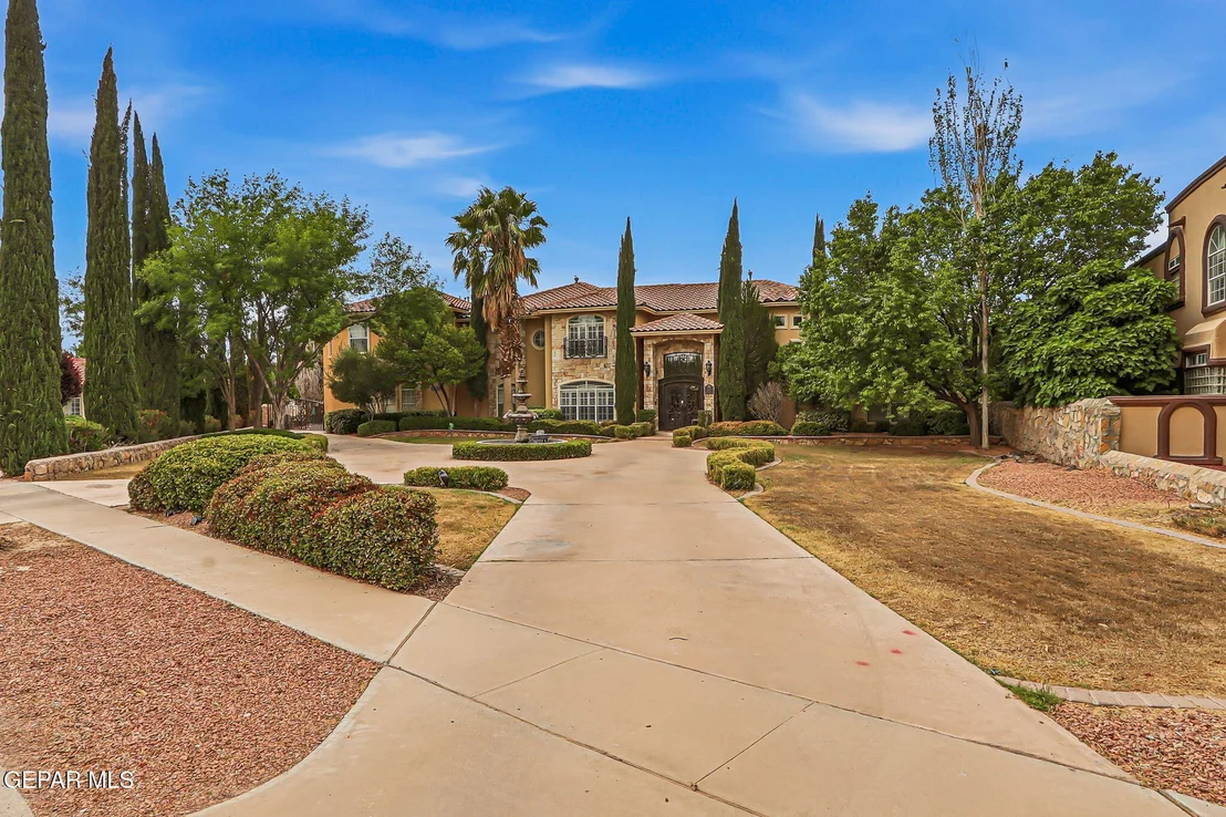 Photo of 609 MEADOW WILLOW Drive