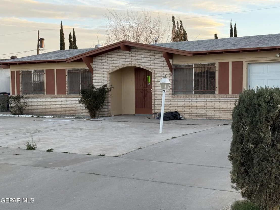 Photo of 7140 Lemon Tree Lane