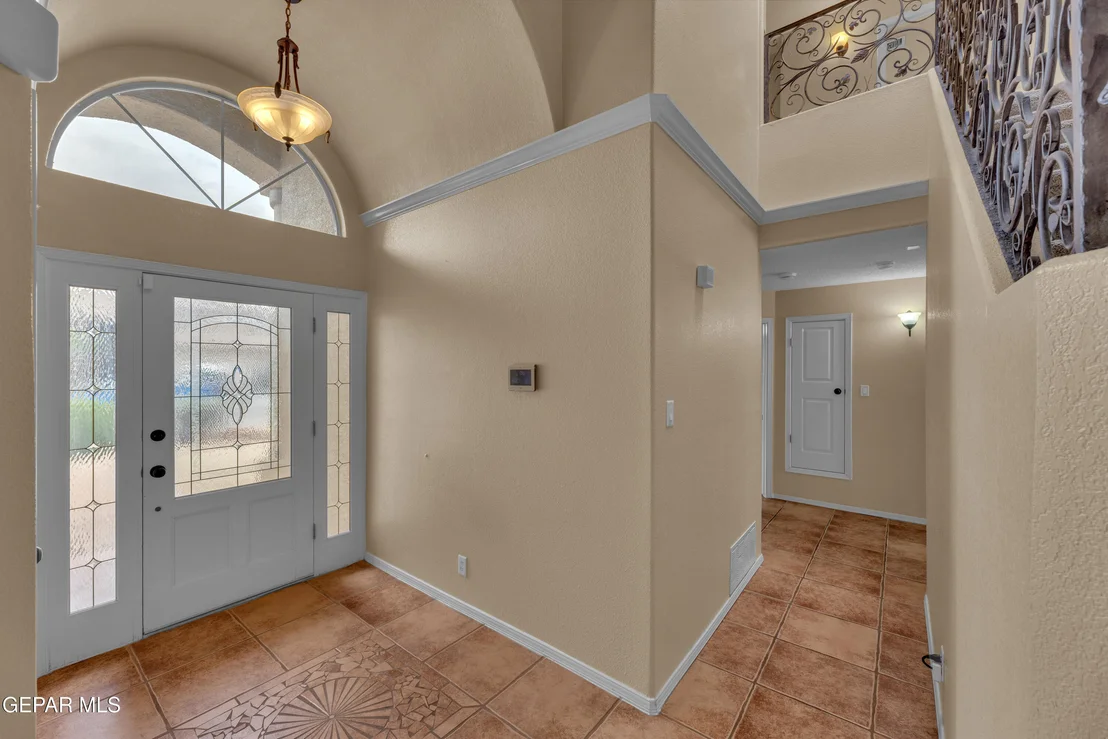 Photo of 6358 FRANKLIN VIEW Drive