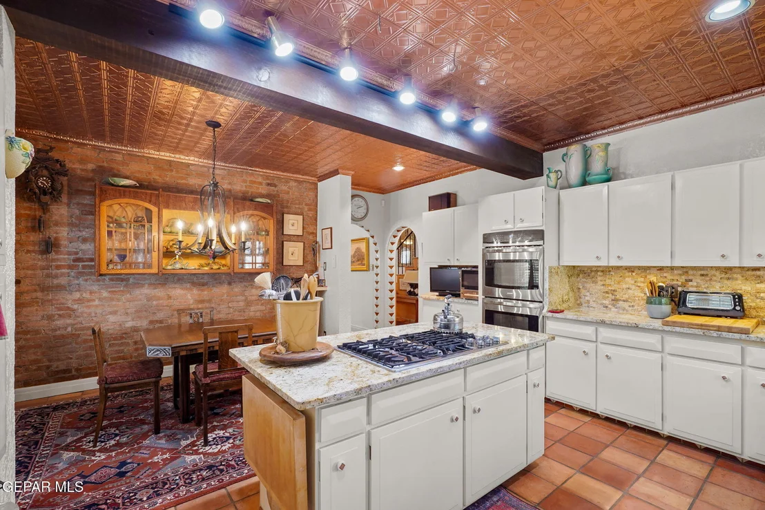 Photo of 3009 SILVER Avenue