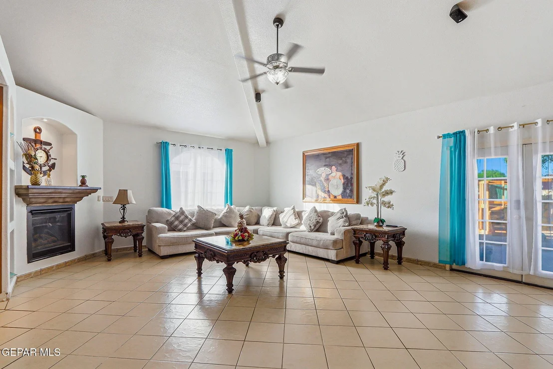 Photo of 411 BURKETT Drive