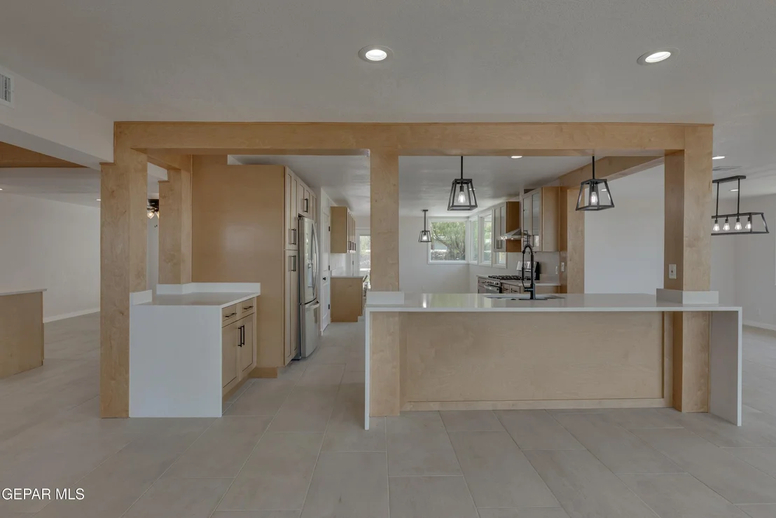 Photo of 4004 Flamingo Drive