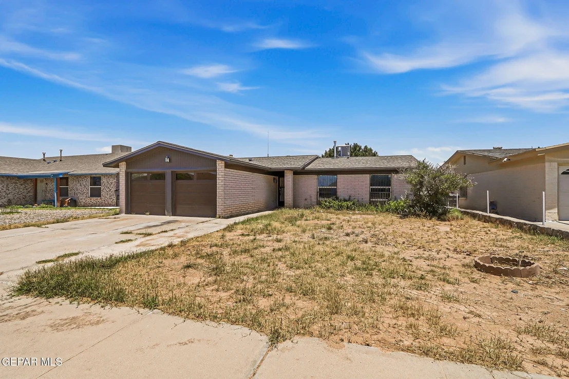 Photo of 5731 MACKEREL Lane