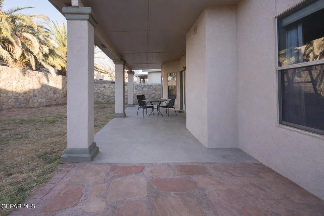 Photo of 253 NORTHBROOK Court
