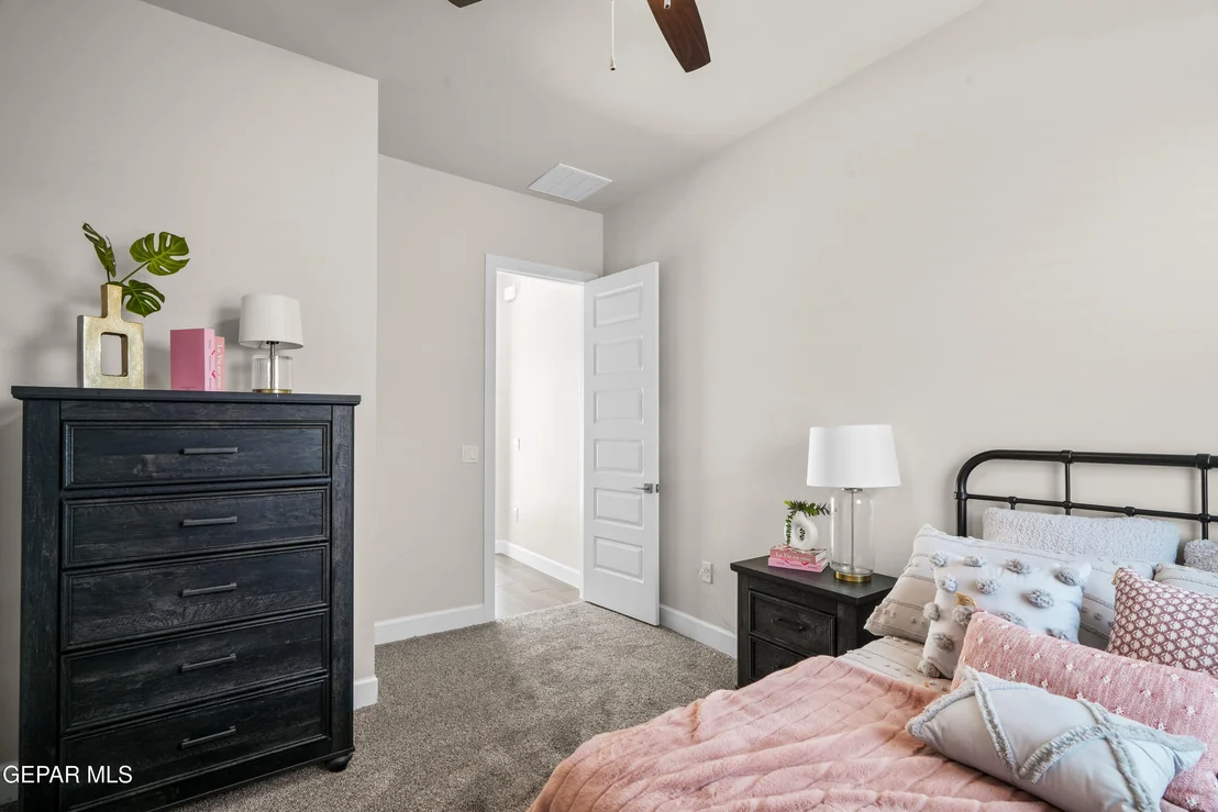 Photo of 808 Fairford Place
