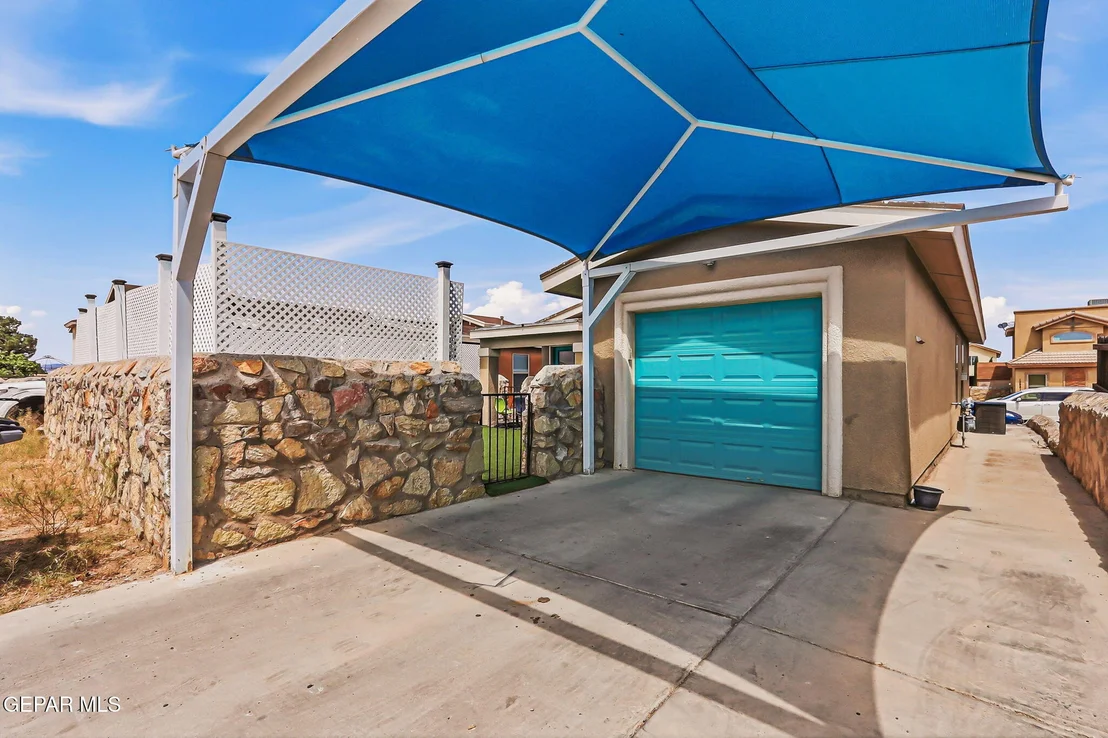Photo of 12876 HUECO CAVE Drive