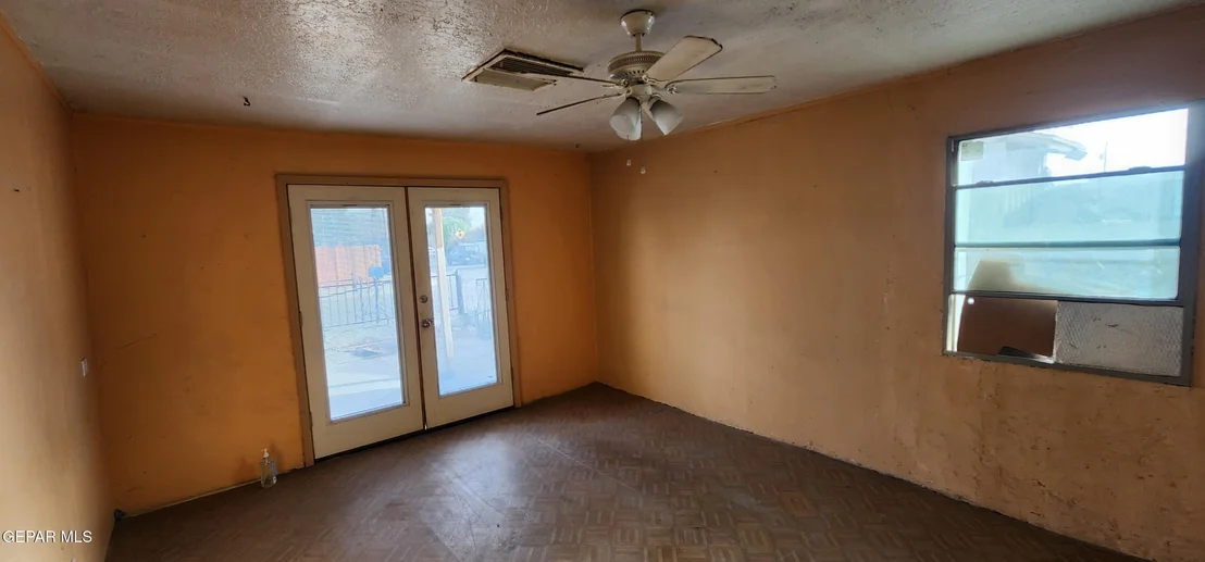 Photo of 121 RIO Road
