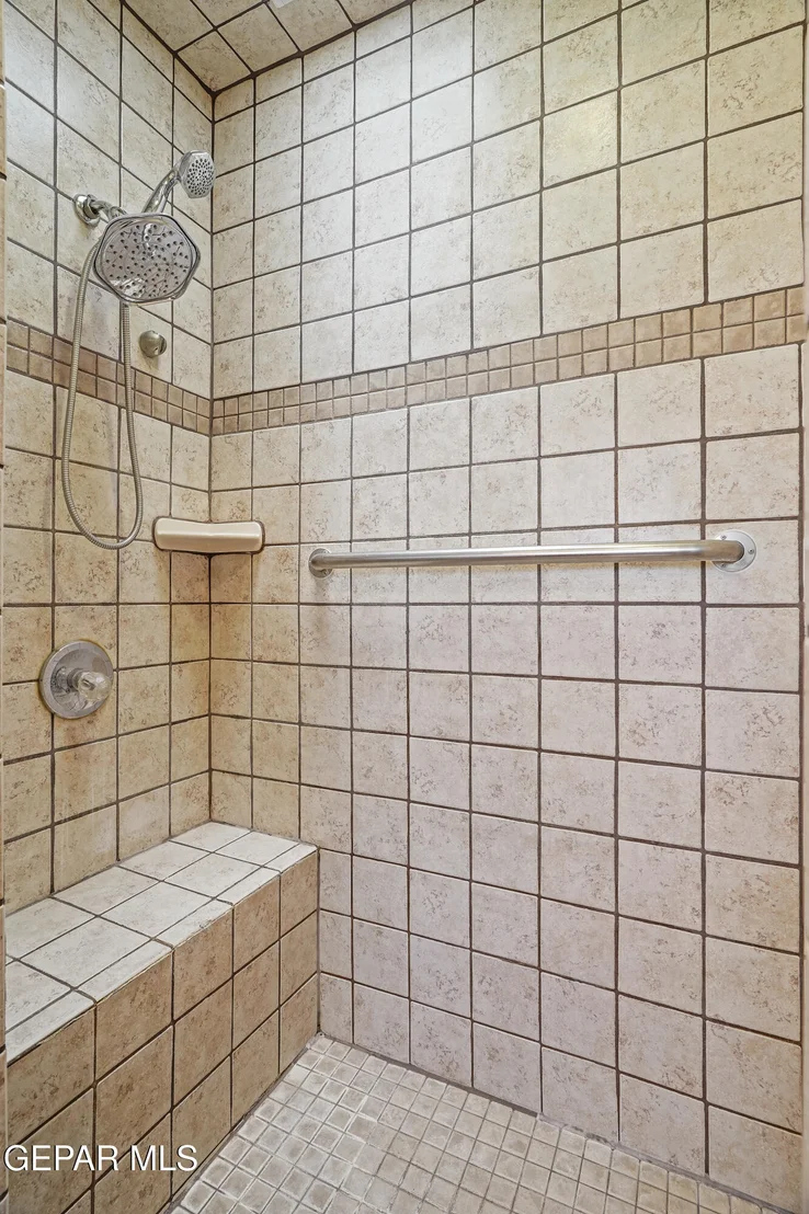 Photo of 1300 SUNBURST Drive