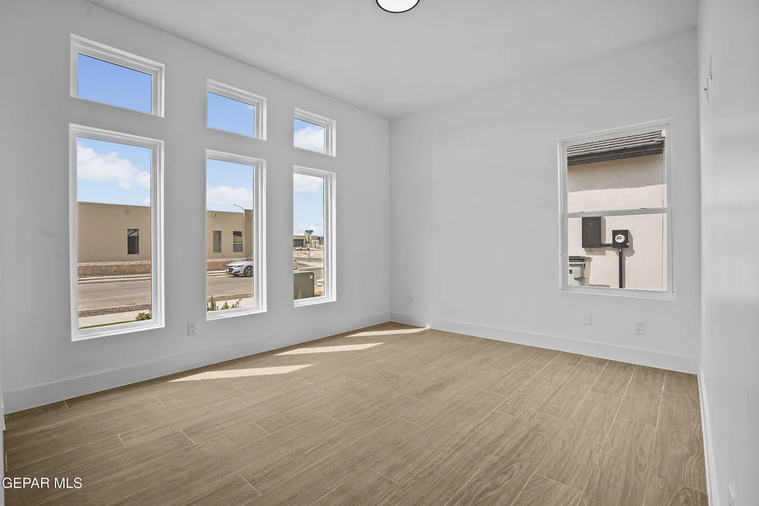 Photo of 12765 PERSISTENCE Avenue