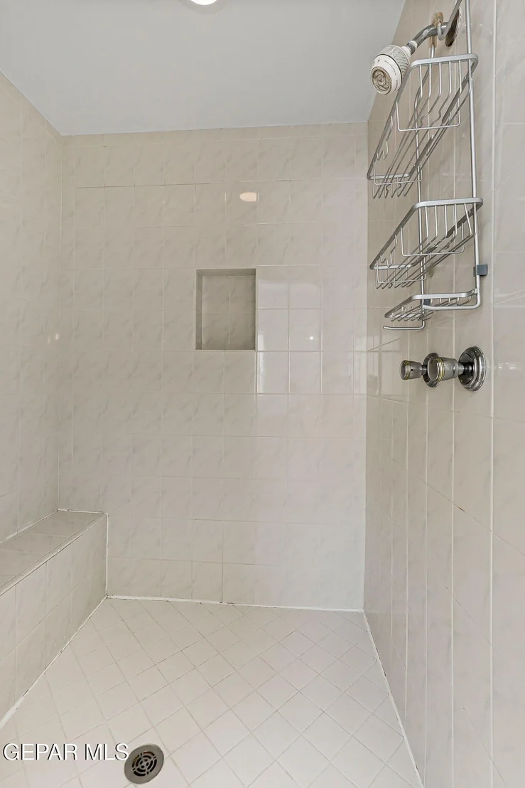 Photo of 5566 Buckley Drive