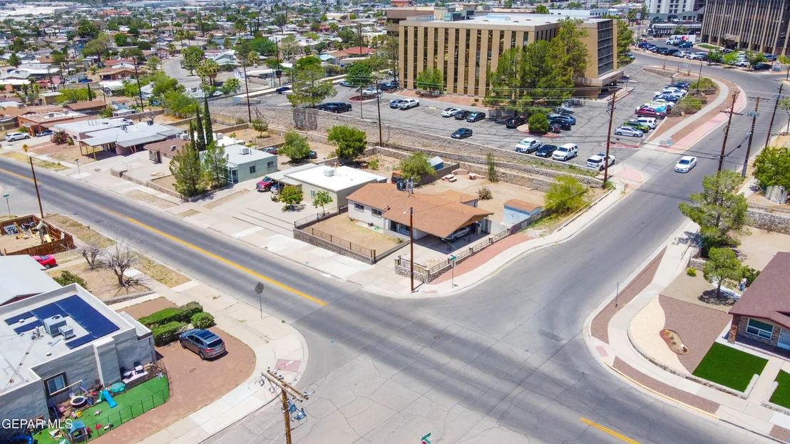 Photo of 945 N CLARK Drive