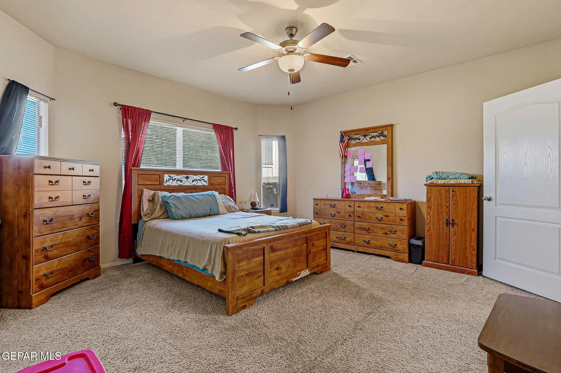 Photo of 11052 RAY MENA Lane