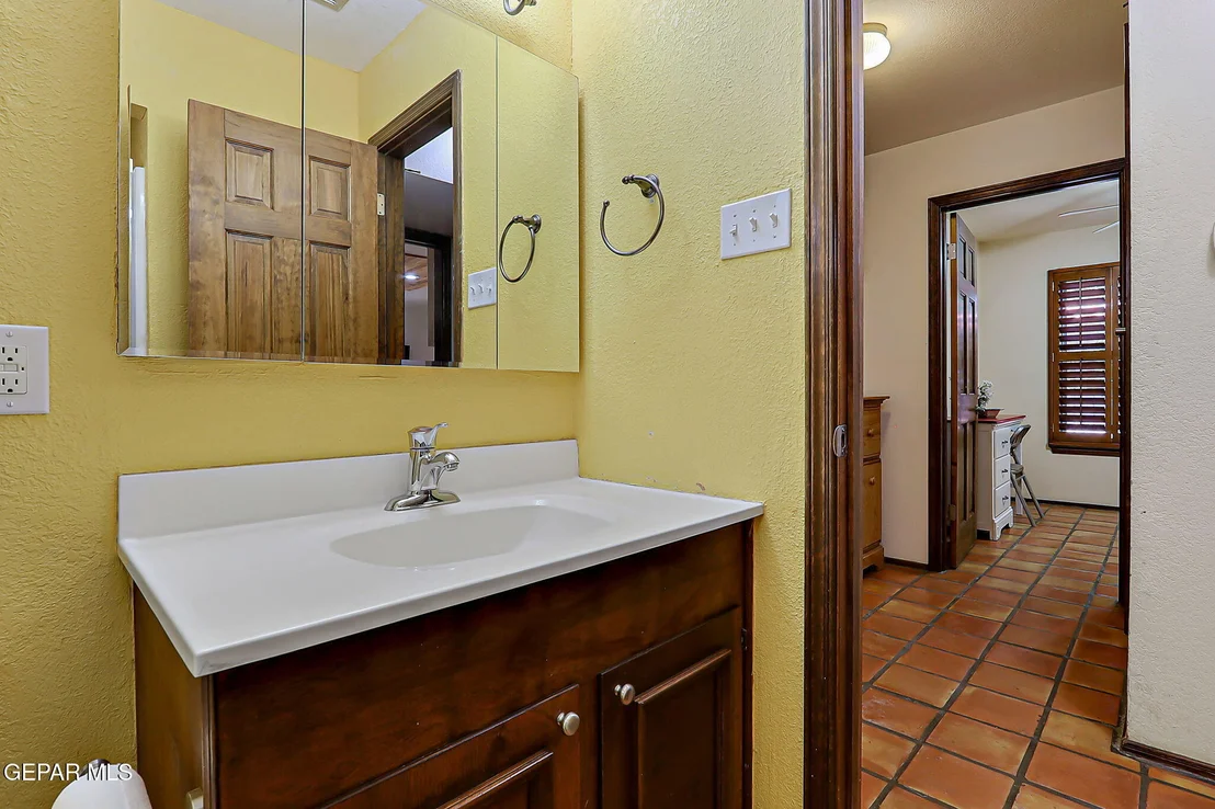 Photo of 713 LIVE OAK Drive
