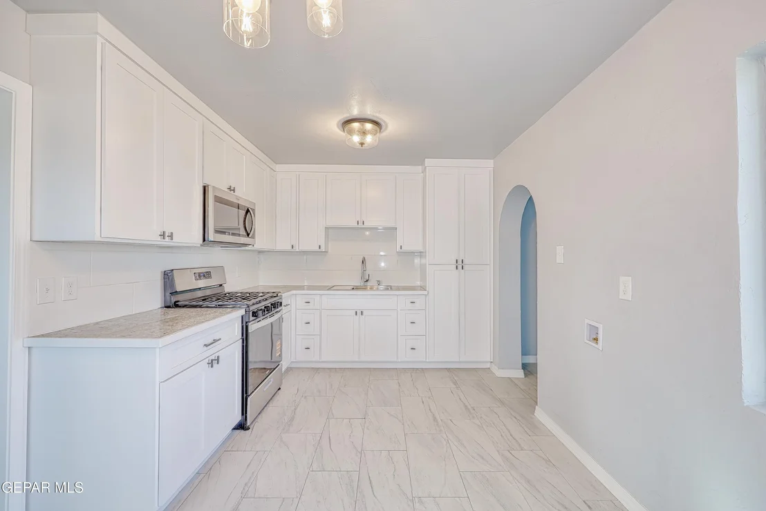 Photo of 533 Montecito Road
