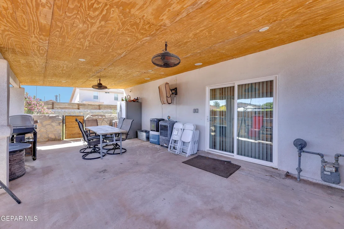 Photo of 427 Winter Spring Place