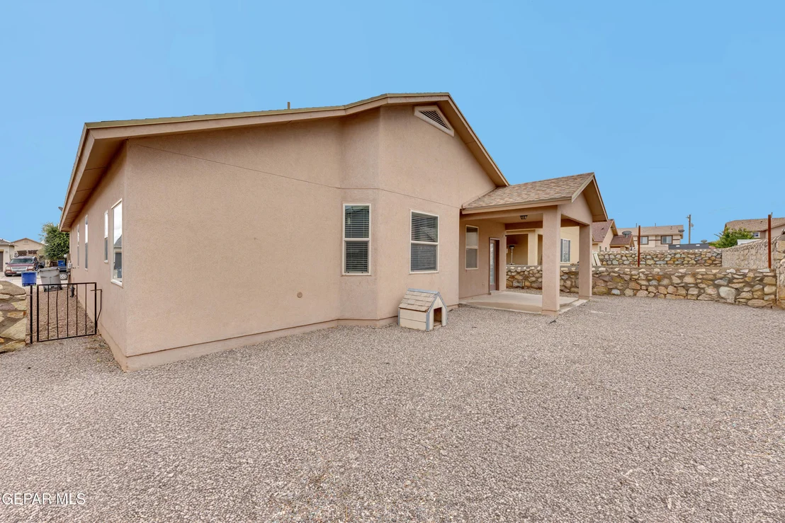 Photo of 2209 Glitter Point