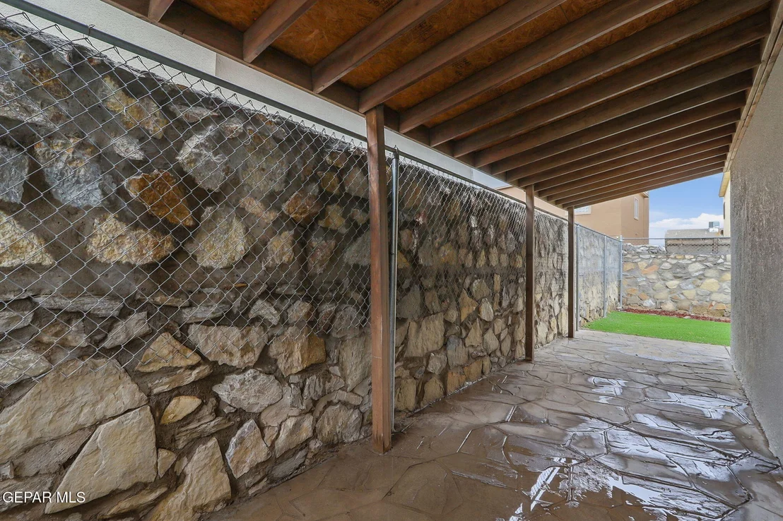 Photo of 3164 HIDDEN VALLEY Drive